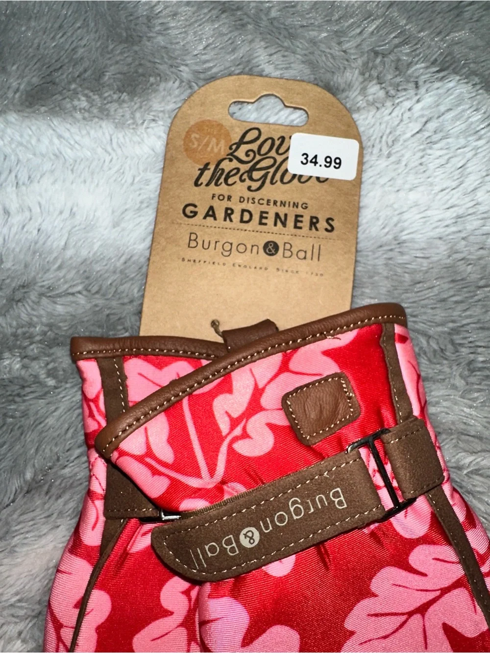 Burgon & Ball Floral Garden Gloves in Red and Pink